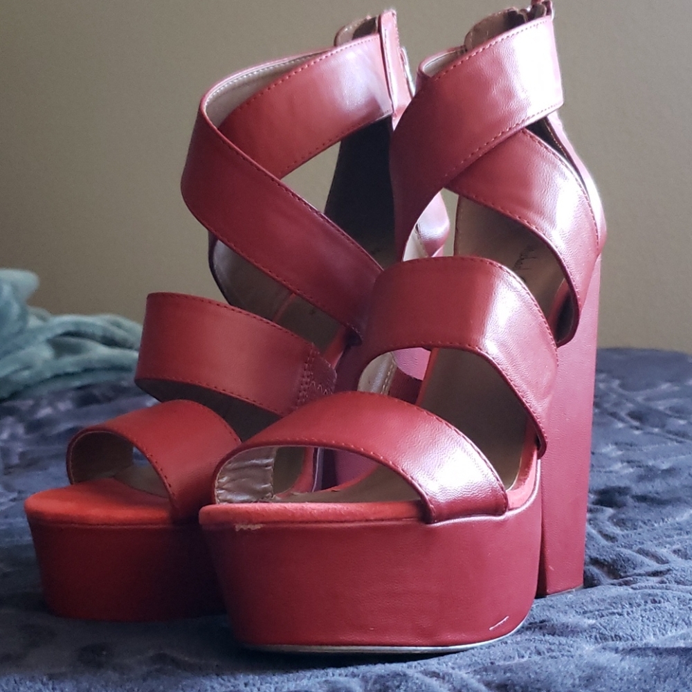 Micheal Antonio chunky strappy heels